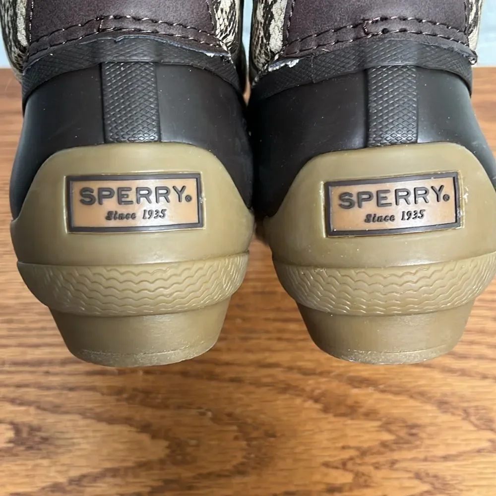 NWOB SPERRY Saltwater Snake Print Textile Duck Boots Waterproof Rain Snow Winter